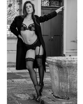 Full leaked Ninamissfit model private onlyfans photo