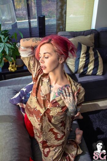 Full leaked Ninaq private onlyfans photo