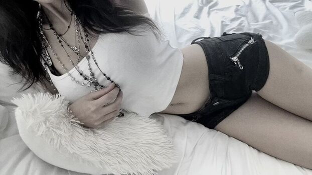 Full leaked Nininimartini private onlyfans photo