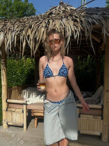 Full leaked Noemi peschel private onlyfans photo