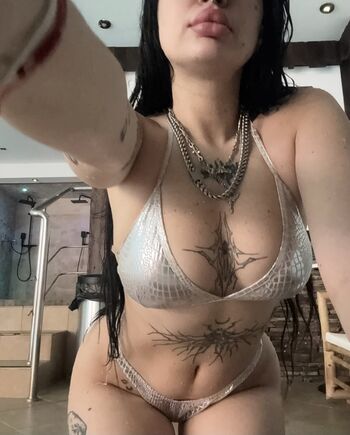 Full leaked Oxo private onlyfans photo