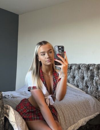 Of.Laceylee