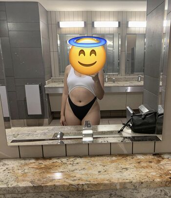 Full leaked Officewife private onlyfans photo