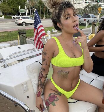 Full leaked Og giaaa private onlyfans photo