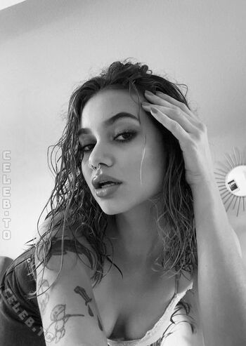 Full leaked Ohneklamotte private onlyfans photo