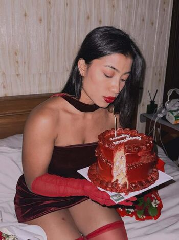 🔥 Okyyoliviaa  page leaked private photo uncensored full