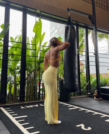 🔥 Okyyoliviaa  page leaked private photo uncensored full