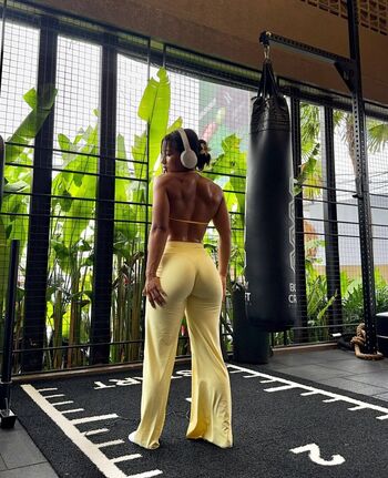 🔥 Okyyoliviaa  page leaked private photo uncensored full