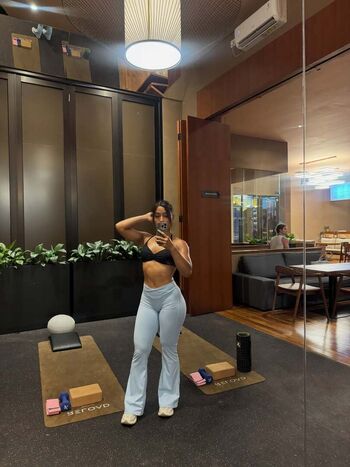 🔥 Okyyoliviaa  page leaked private photo uncensored full