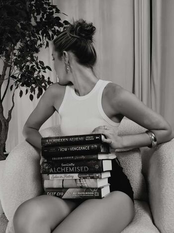 🔥 Olivia ponton page leaked private photo uncensored full