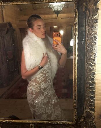 🔥 Olivia ponton page leaked private photo uncensored full