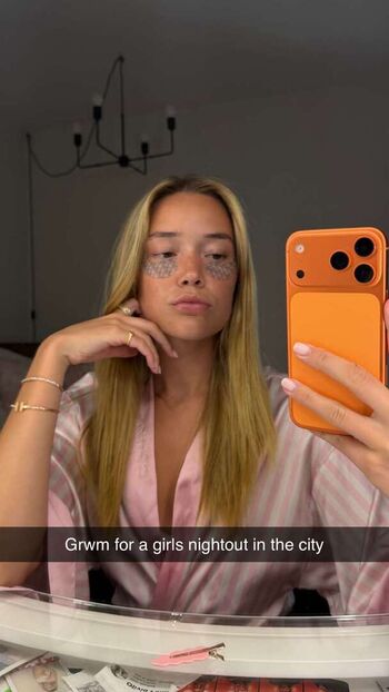 🔥 Olivia ponton page leaked private photo uncensored full