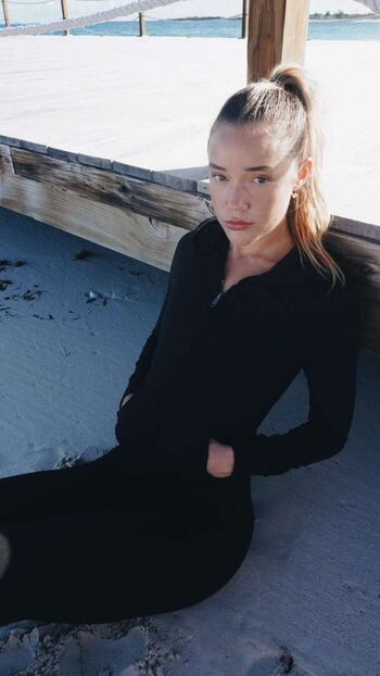 🔥 Olivia ponton page leaked private photo uncensored full