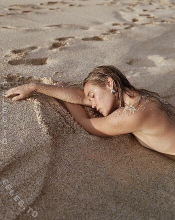 🔥 Olivia ponton leaked private photo uncensored full