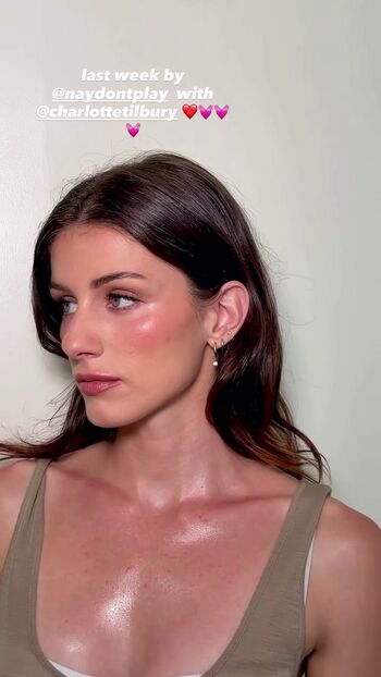Full leaked Olivia rouyer private onlyfans photo