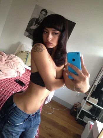 oliviaraynn