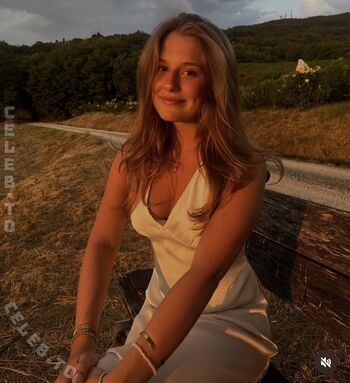 Full leaked Pauline gck private onlyfans photo