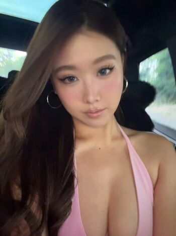 Full leaked Pepperanyi private onlyfans photo