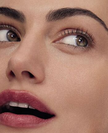 Phoebe Tonkin
