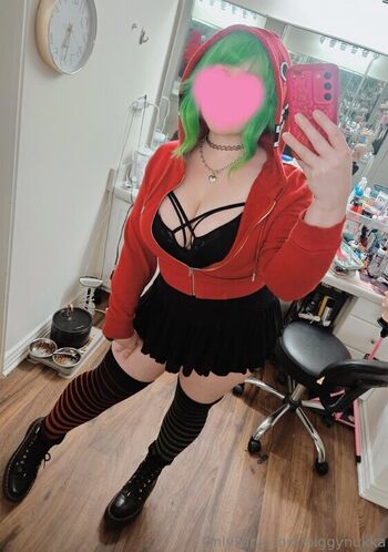 Full leaked Piggynukka private onlyfans photo