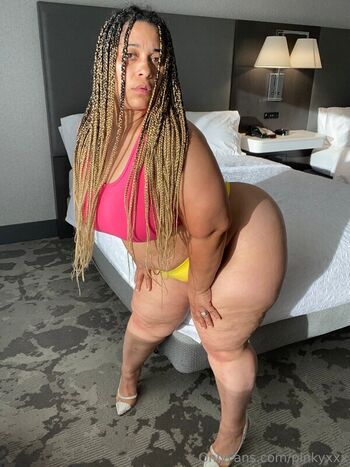 Full leaked Pinkyxxx page private onlyfans photo