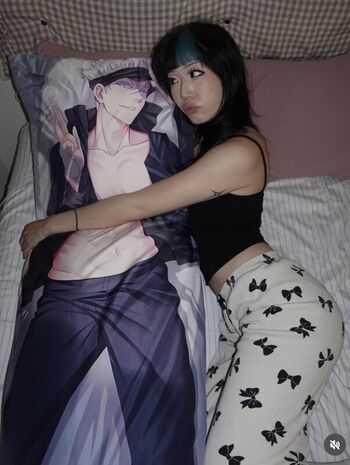 Full leaked Piumeimei private onlyfans photo