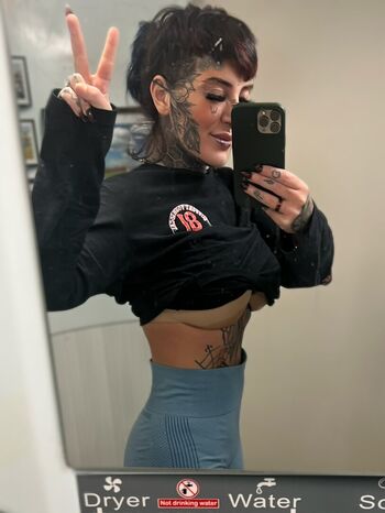 Full leaked Pixiepeachvip private onlyfans photo