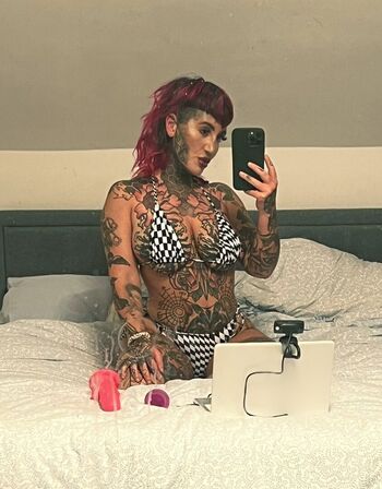 Full leaked Pixiepeachvip private onlyfans photo