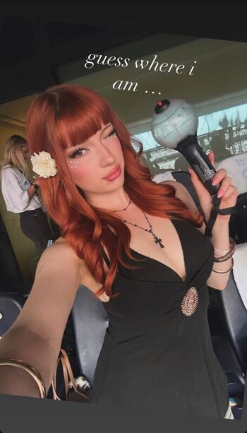 Full leaked Pizzaalice private onlyfans photo