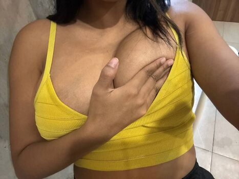 Full leaked Plata shail page private onlyfans photo