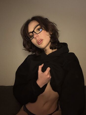 Full leaked Pohuii page private onlyfans photo