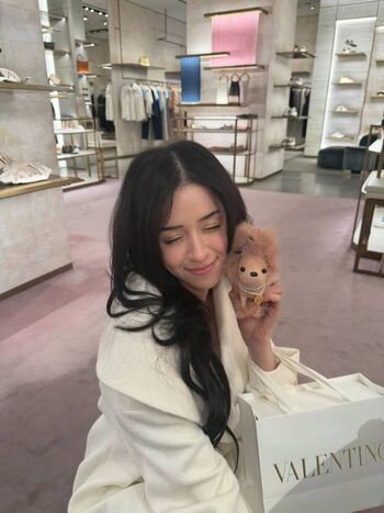 🔥 Pokimane  page leaked private photo uncensored full