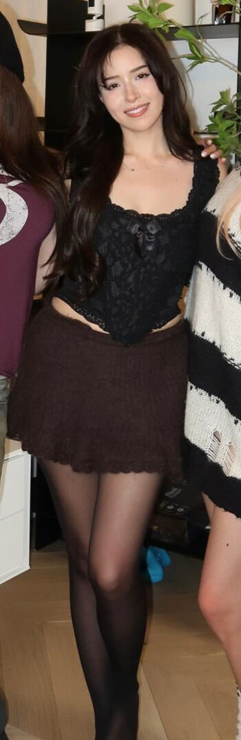 🔥 Pokimane  page leaked private photo uncensored full