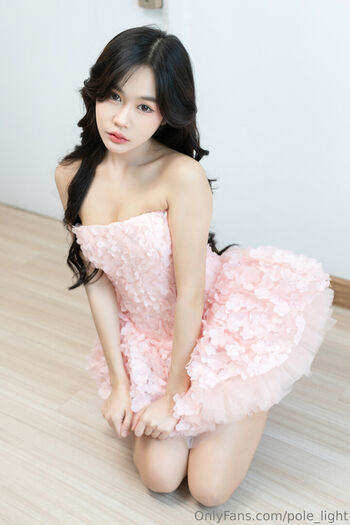 🔥 Pole light page leaked private photo uncensored full