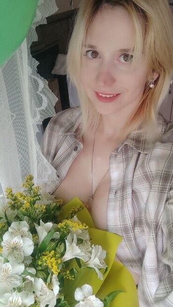 Full leaked Popkaomi private onlyfans photo