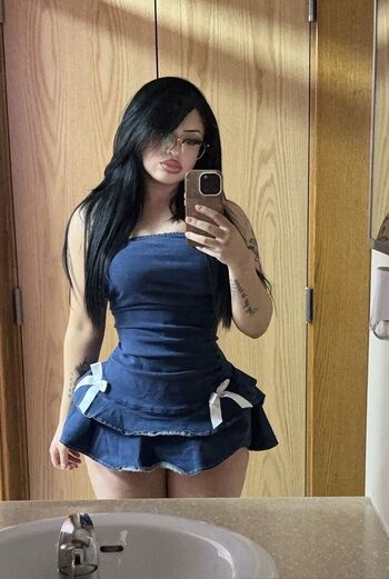 Full leaked Prisluvsyou private onlyfans photo