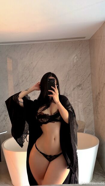 🔥 Qiaoniutt  page leaked private photo uncensored full