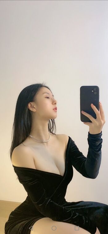 🔥 Qiaoniutt  page leaked private photo uncensored full