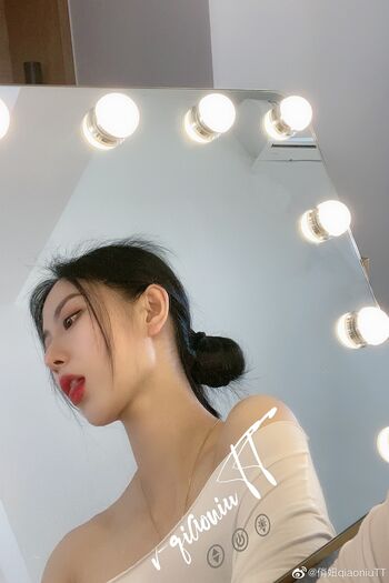 🔥 Qiaoniutt  page leaked private photo uncensored full