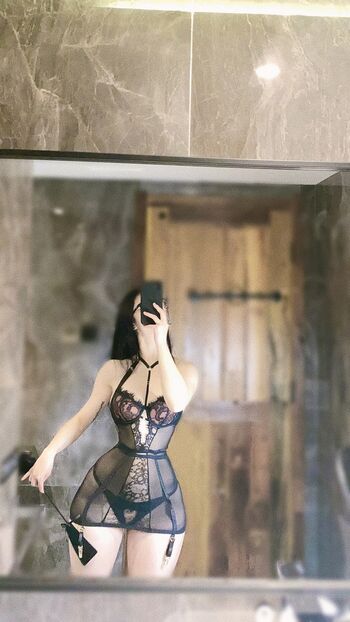 🔥 Qiaoniutt  page leaked private photo uncensored full