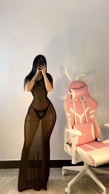 🔥 Qiaoniutt  page leaked private photo uncensored full