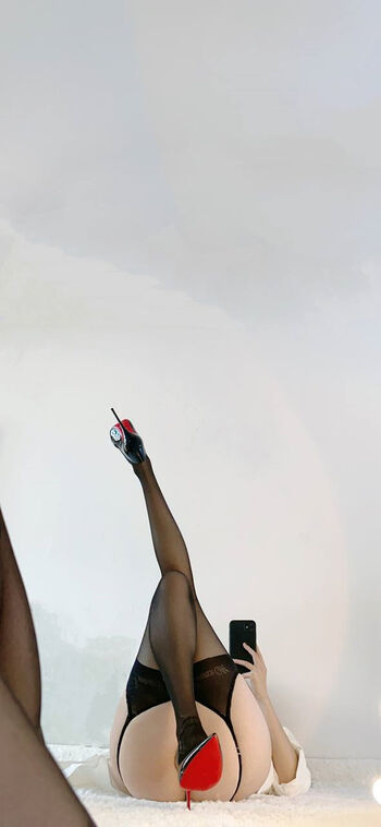 🔥 Qiaoniutt  page leaked private photo uncensored full