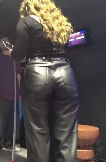 Full leaked Qoqsik private onlyfans photo
