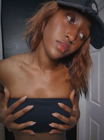 Full leaked Queen aminata  page private onlyfans photo