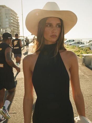 🔥 Rachelle van waardhuizen  page leaked private photo uncensored full