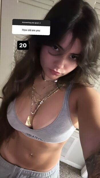 Full leaked Raeleerudolph private onlyfans photo