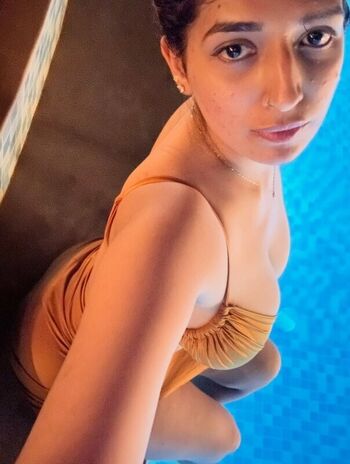 Full leaked Rasha kirmani private onlyfans photo