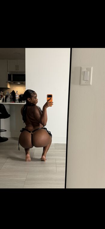 Full leaked Realkeylamarie  page private onlyfans photo