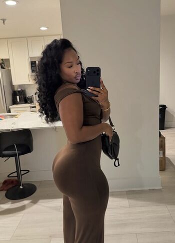 Full leaked Realkeylamarie private onlyfans photo