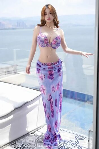 小海臀Rena Honey